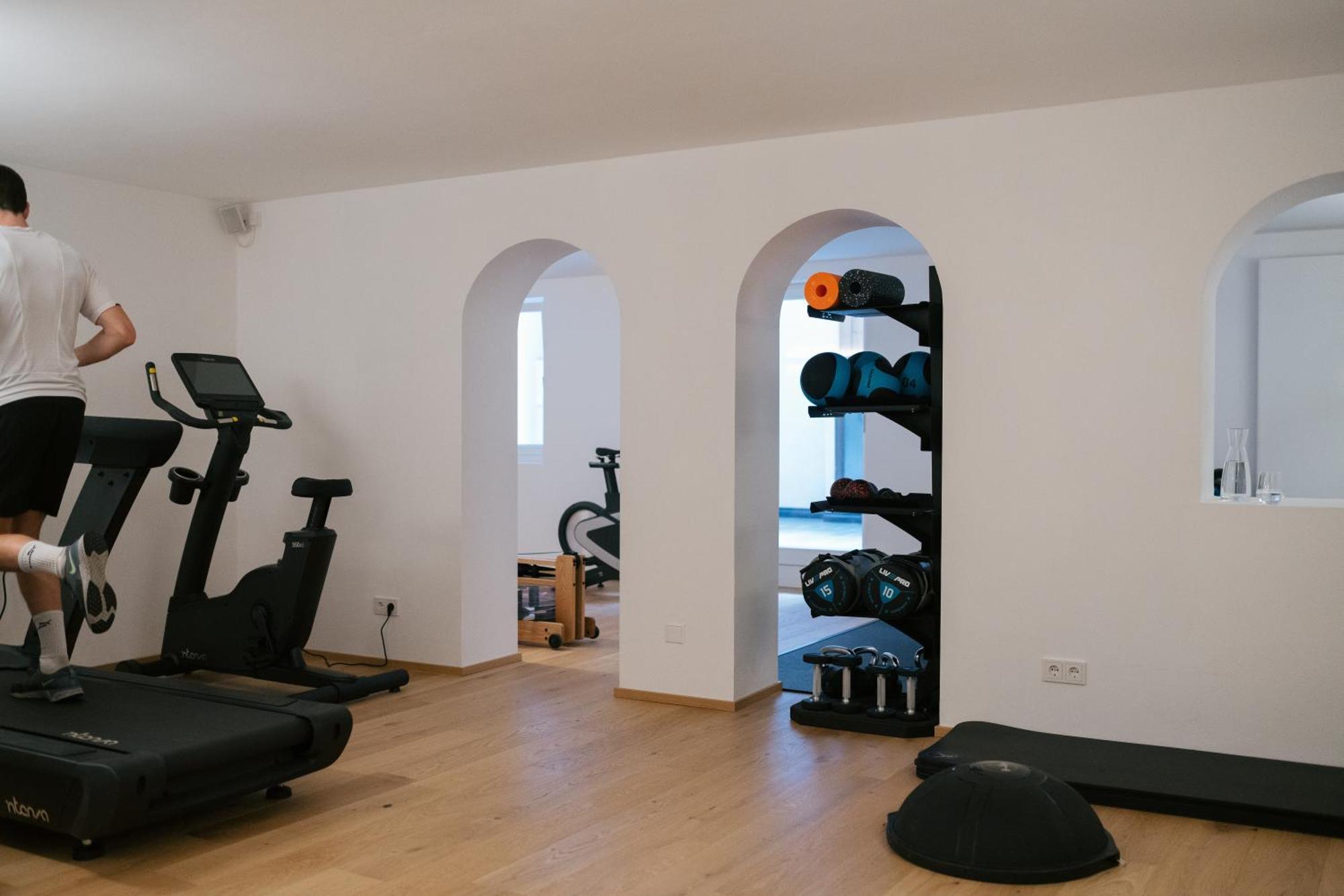 לוטאגו Hotel Fronza - Your Hike & Mountain Home מראה חיצוני תמונה