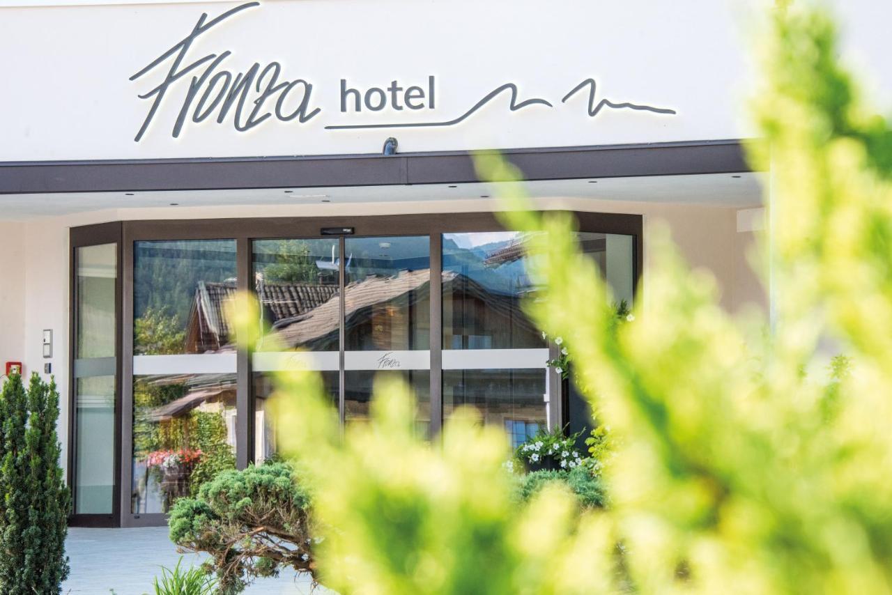 לוטאגו Hotel Fronza - Your Hike & Mountain Home מראה חיצוני תמונה